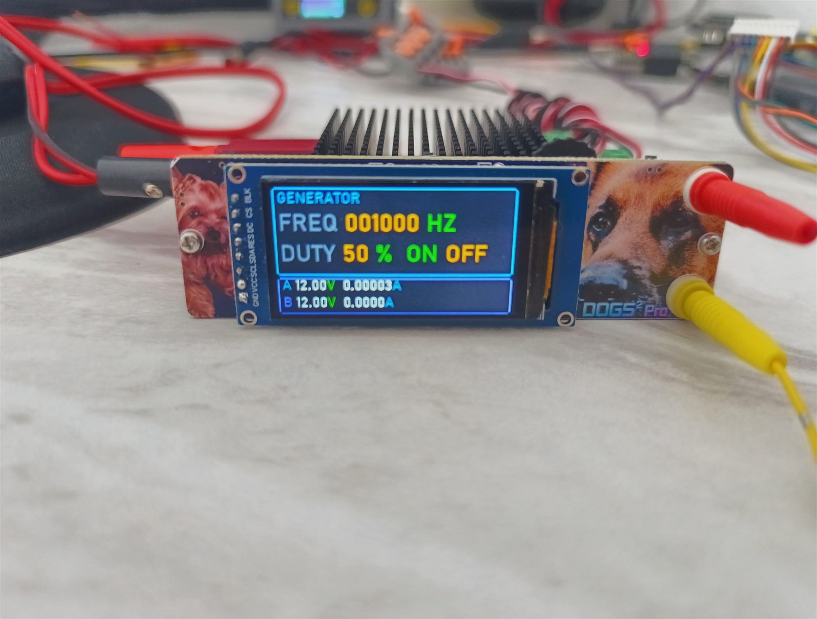 Signal generator running on DOGS²
